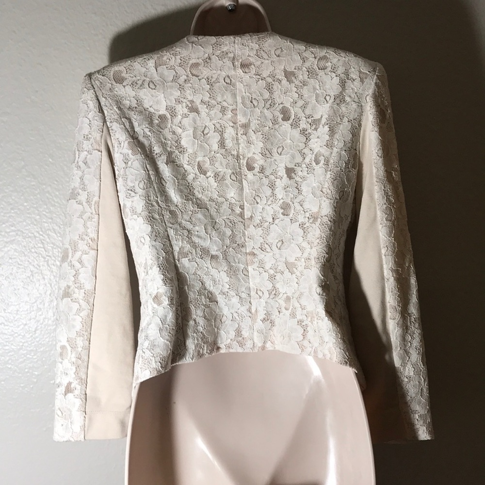 BCBGMAXAZRIA cream BOWIE LACE JACKET Blazer - Picture 4 of 6